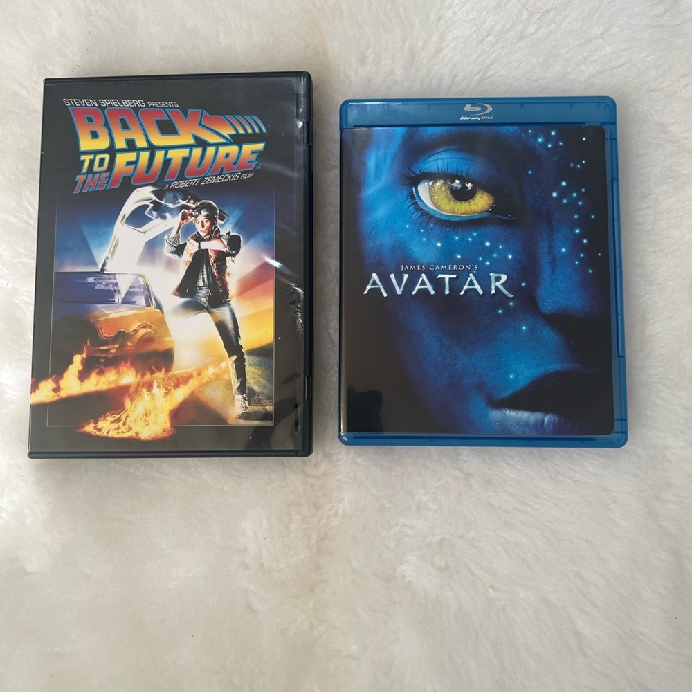 Blu-ray Disc Set Avatar And Back to the Future DVD